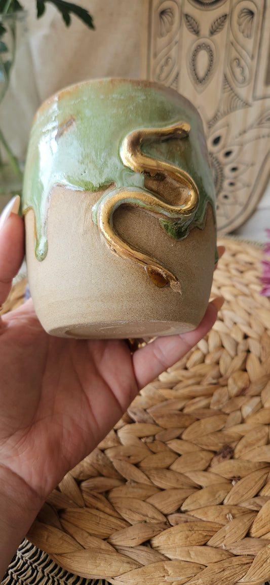 Traumhaft schöner Schlangenbecher in Gold🐍