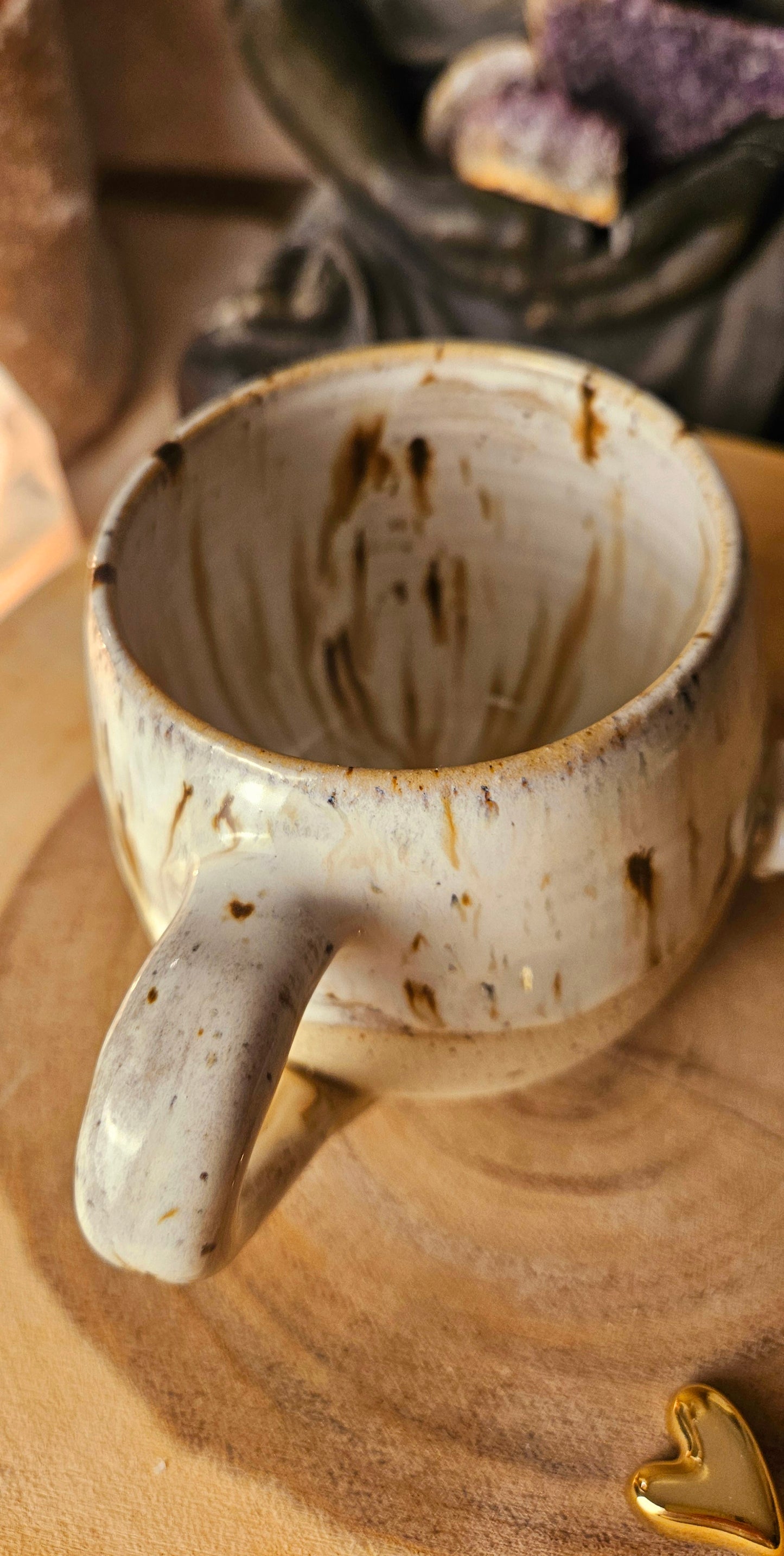Wunderschöne Magnettasse mit zwei Herzen