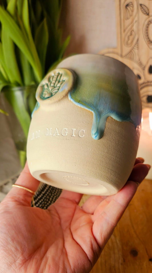 Großer wunderschöner ,,I am Magic" Becher in Grün🫶🌷 B- Ware