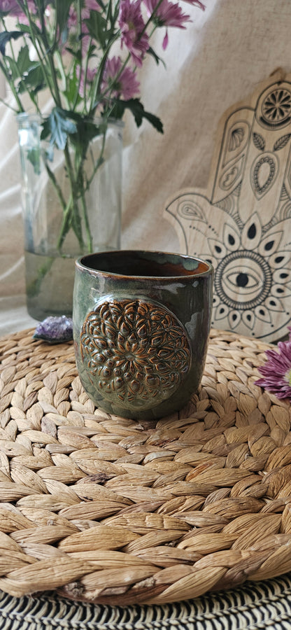 Meditativer Mandala Becher in Grün🧘‍♀️🌙