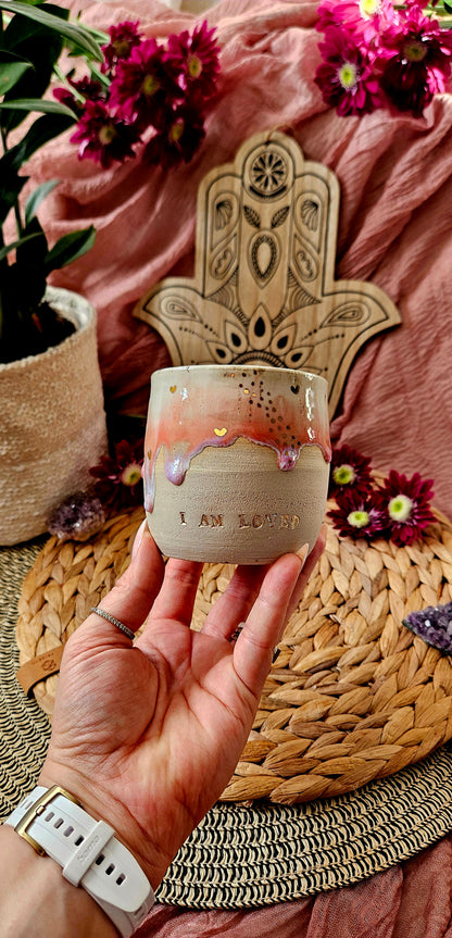 Zauberhafter ,,I am Loved" Becher mit Goldherzen 🌷 🫶