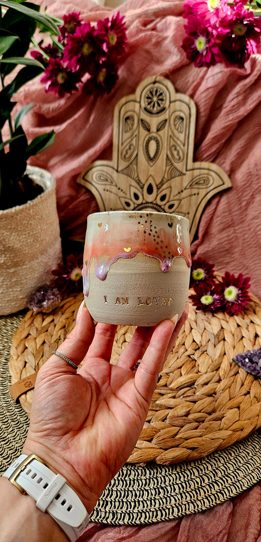 Zauberhafter ,,I am Loved" Becher mit Goldherzen 🌷 🫶