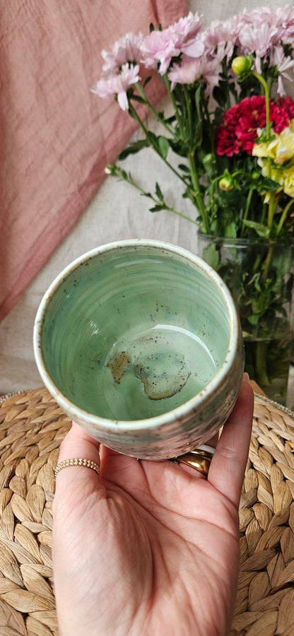 Traumhaft schöner Becher in Türkis 💫🌷