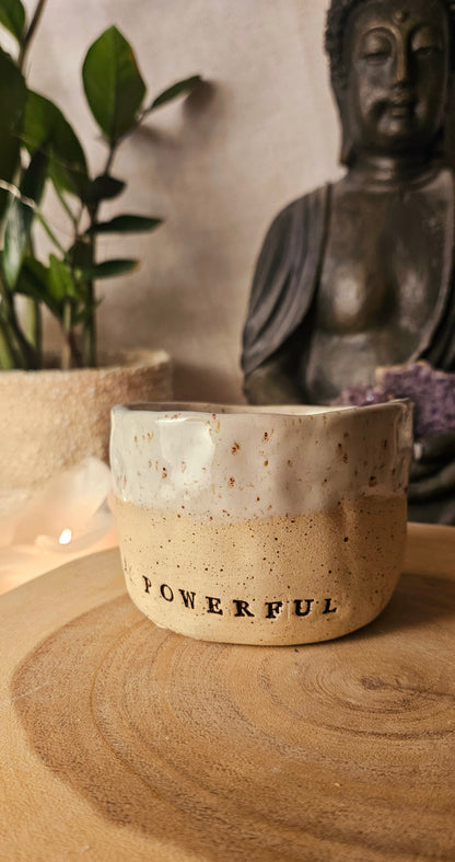 Handgeformter ,,I am Powerful" Becher ✨️