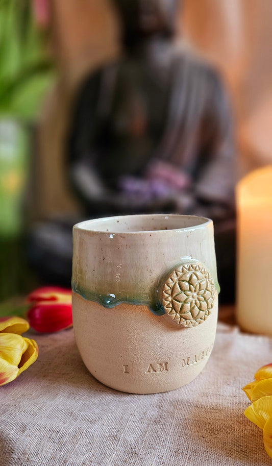 Kraftvoller ,,I am Magic " Becher in Grün🧚‍♀️✨️🫶