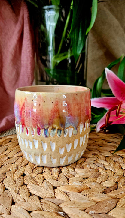 Wunderschöner Becher in kraftvollen Farben 💫🫶🌷