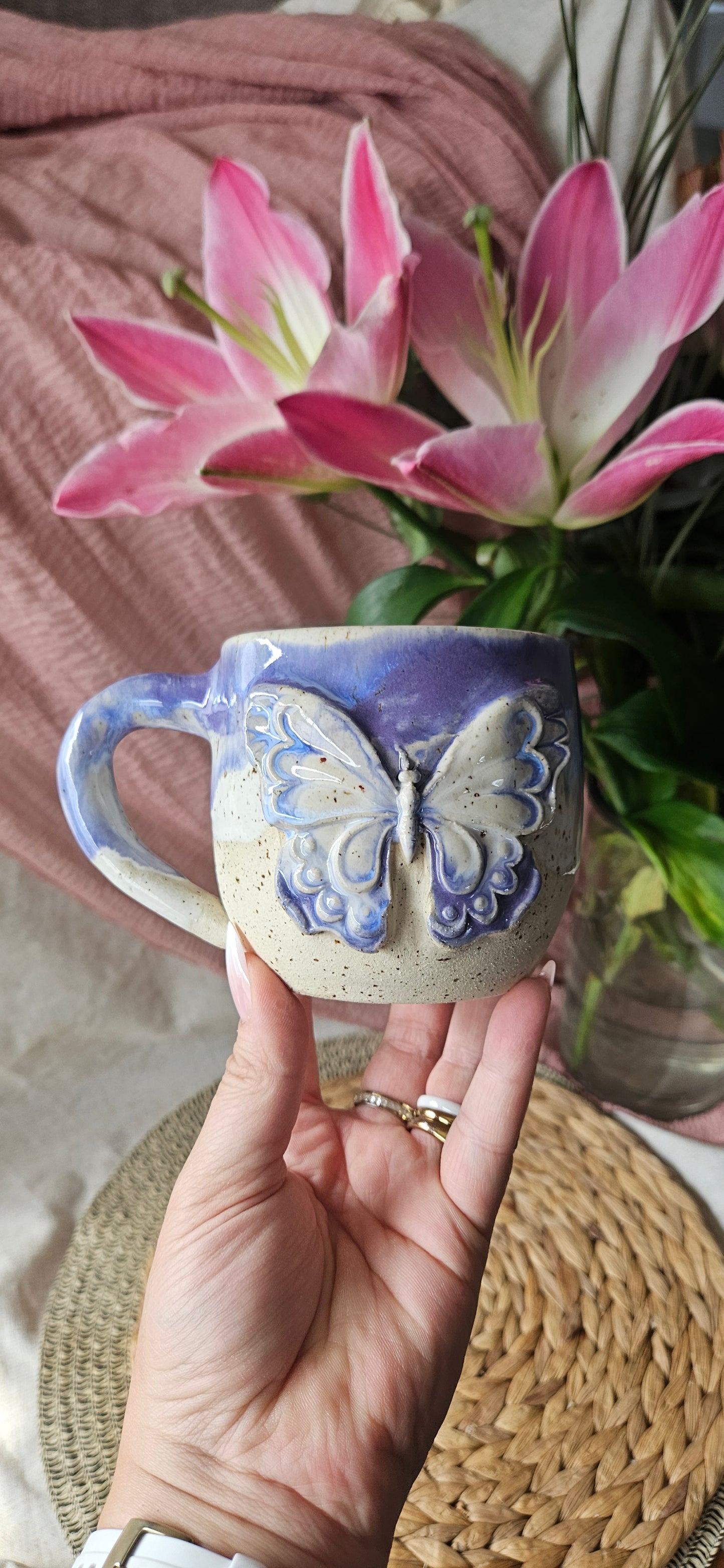 Zauberhafte Schmetterlingstasse in Lila🦋
