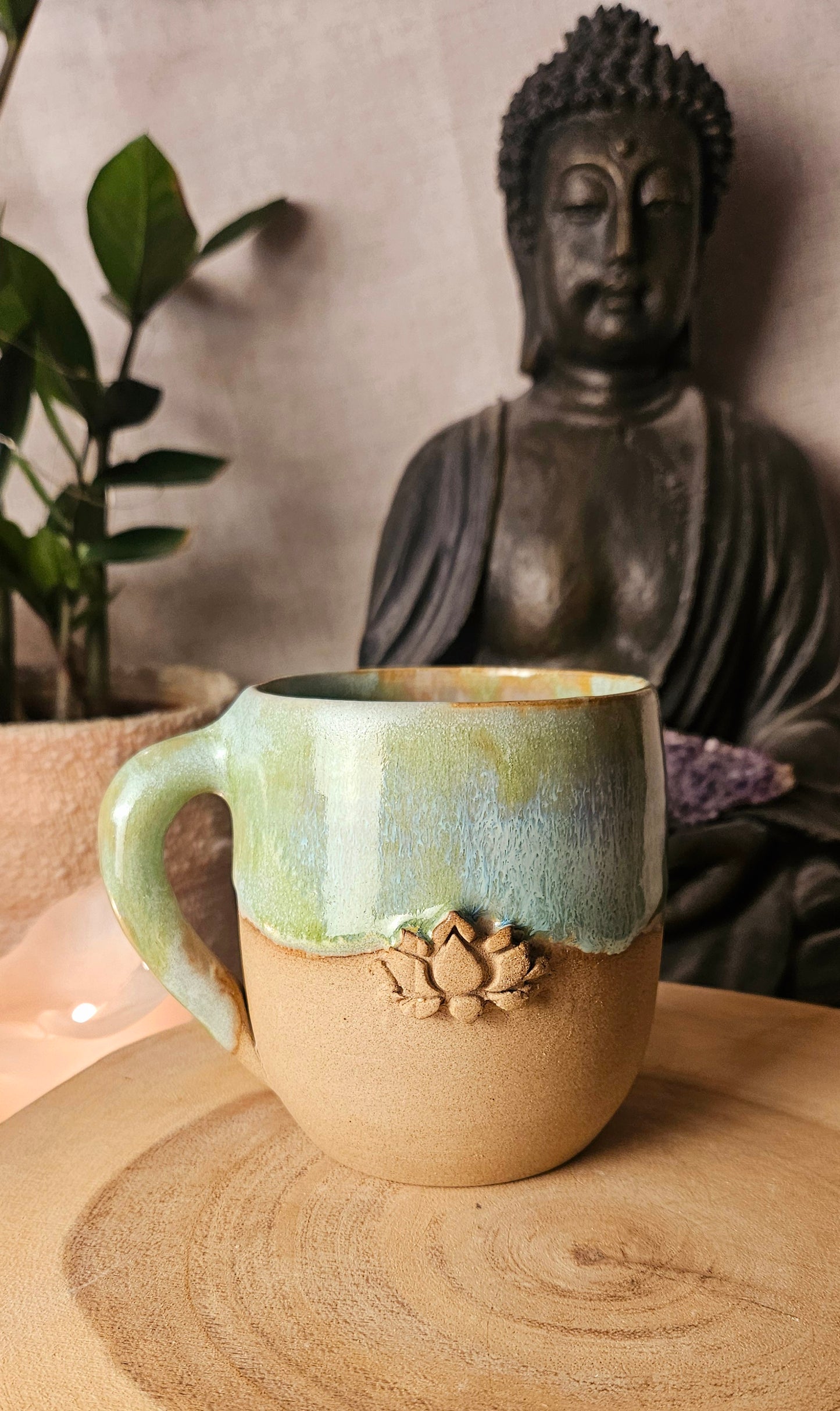 Wunderschöne ,,Lotus" Tasse B-Ware💚