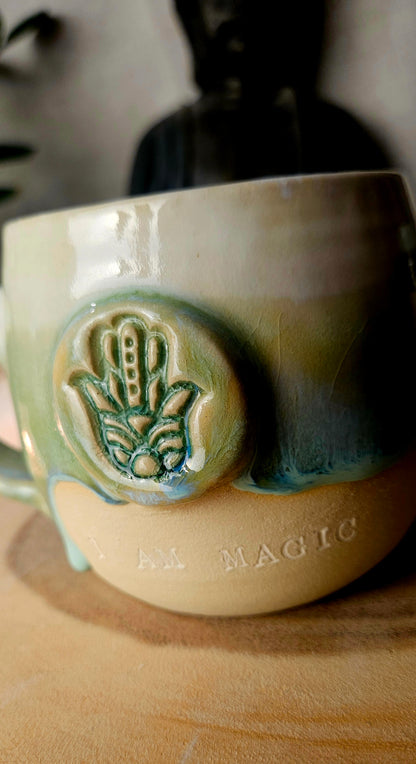 Traumhaft schöne ,,I am Magic" Tasse💚