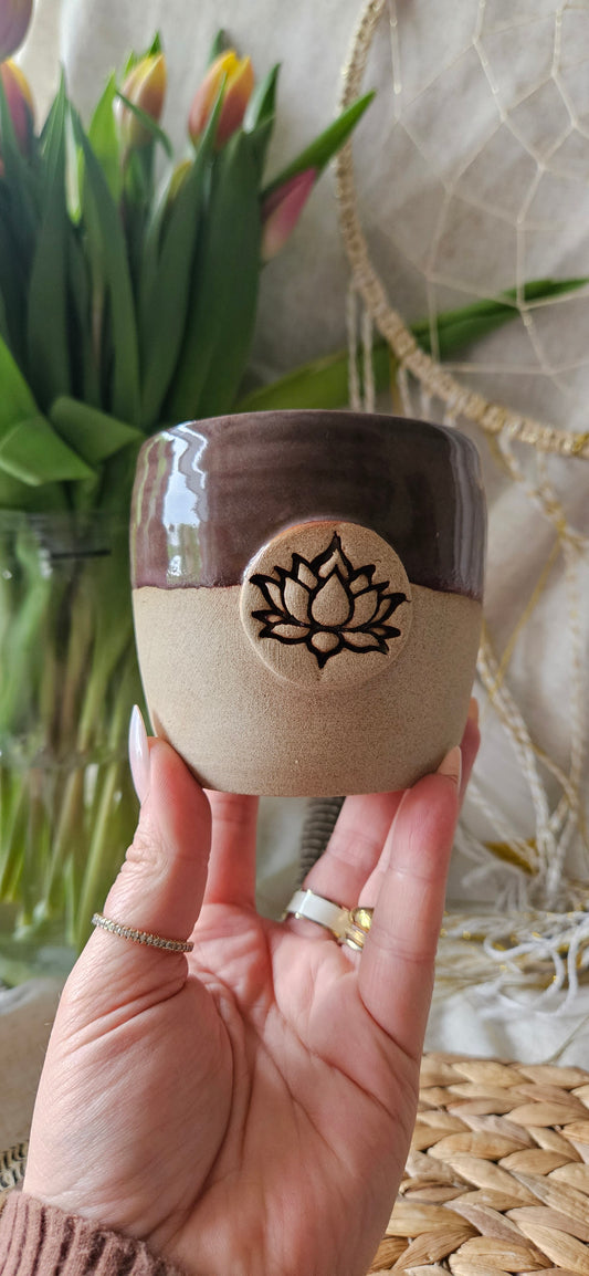 Ausdrucksstarker ,,Lotus" Becher🧘‍♀️✨️
