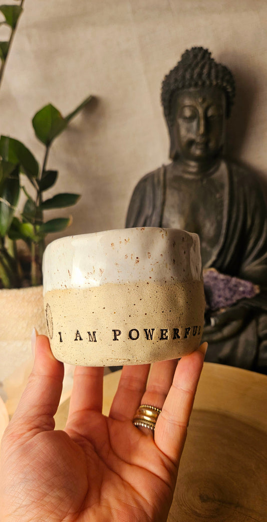 Handgeformter ,,I am Powerful" Becher ✨️
