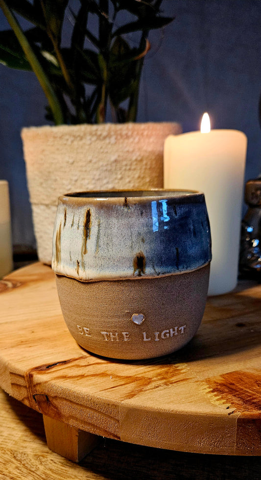 Wunderschöner ,,Be the Light" Becher