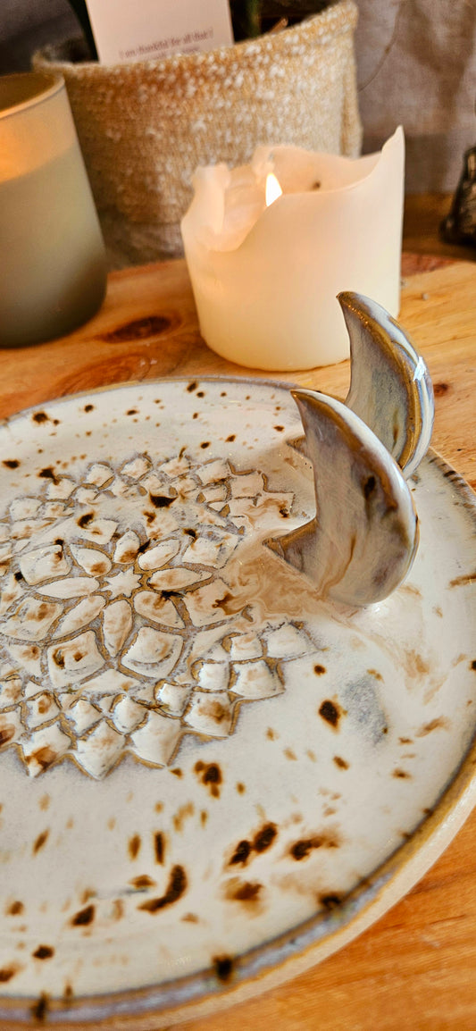 Wunderschöner Meditationsteller in Beige/Weiß ✨️🧚‍♀️