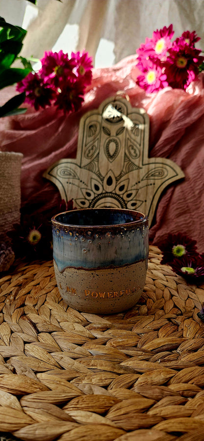 Traumhaft schöner ,,I am Powerful" Becher mit zwei L😊🫶🌷