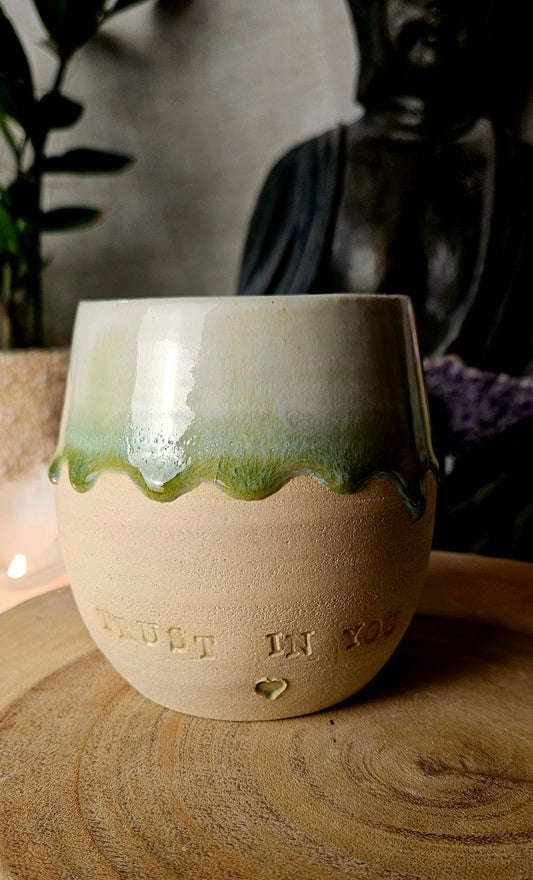 Wunderschöner ,,Trust in you" Becher 💚