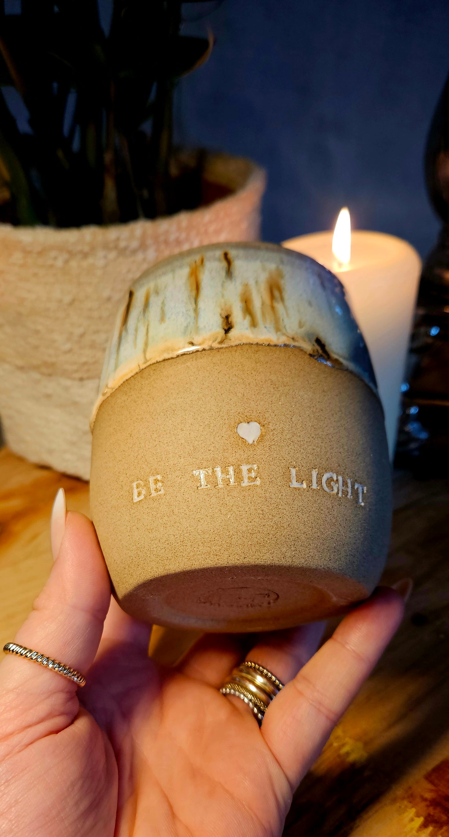 Wunderschöner ,,Be the Light" Becher Becher🫶🌷