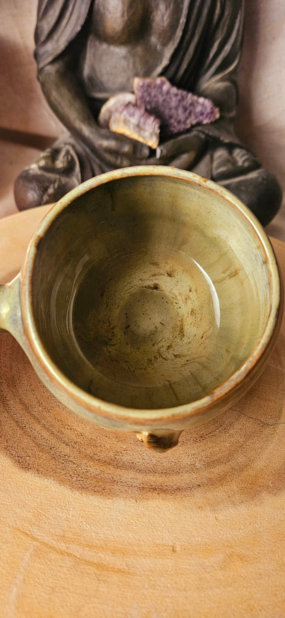 Wunderschöne Federtasse