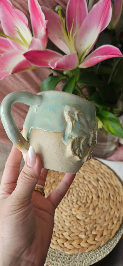 Wunderschöne Schmetterlingstasse in Türkis 🦋🫶