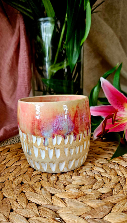 Wunderschöner Becher in kraftvollen Farben 💫🫶🌷