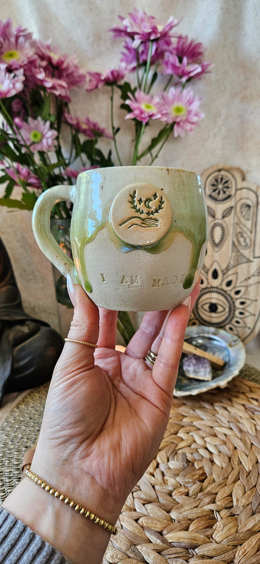 Traumhafte ,,I am Magic" Tasse in Grün🍀✨️🫶