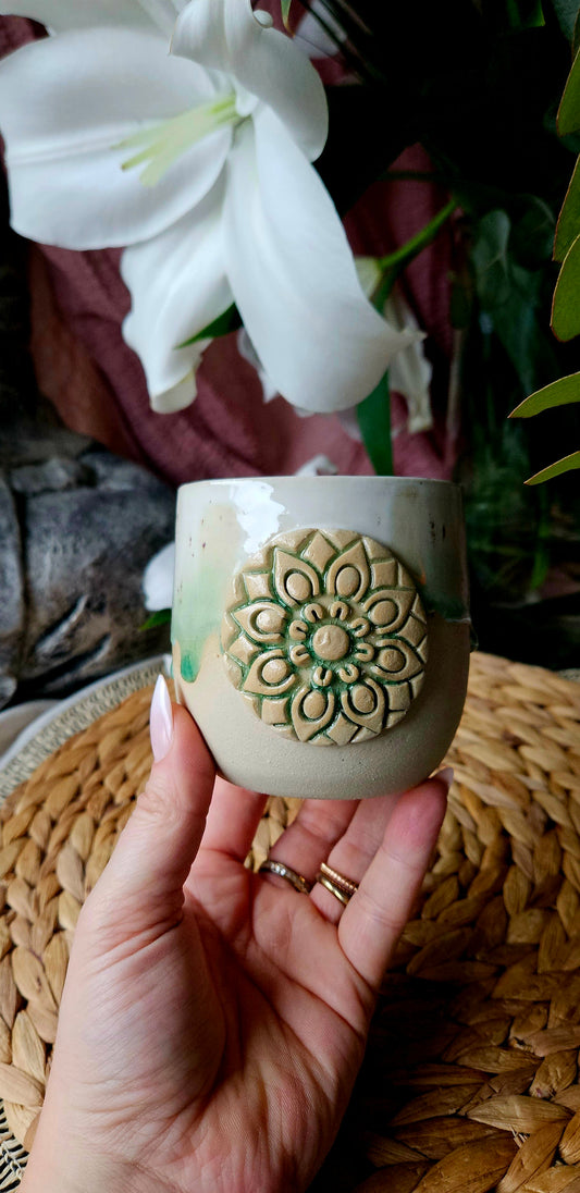 Zauberhafter Mandala Becher in Grün🧘‍♀️💫