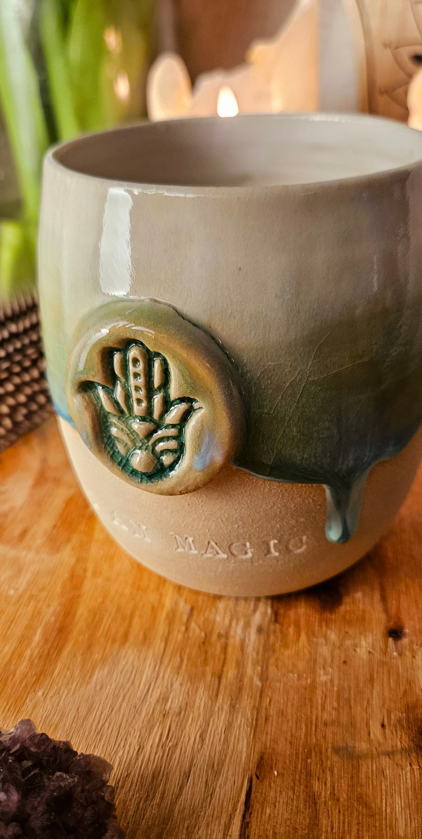 Großer wunderschöner ,,I am Magic" Becher in Grün🫶🌷 B- Ware