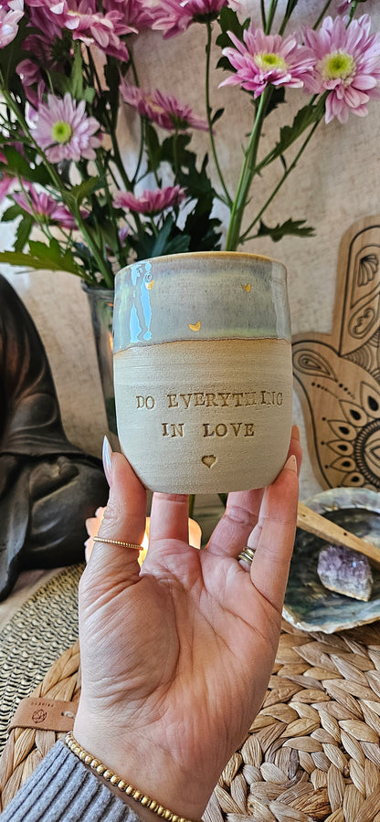 Wunderschöner ,,Do everything in Love" Becher🌸🫶