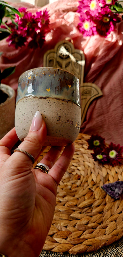 Wunderschöner ,,I am Magic" Becher mit Goldherzen✨️🌷