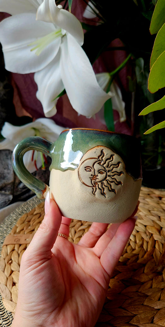 Zauberhafte ,,Sonnen" Tasse in Waldgrün✨️🌷