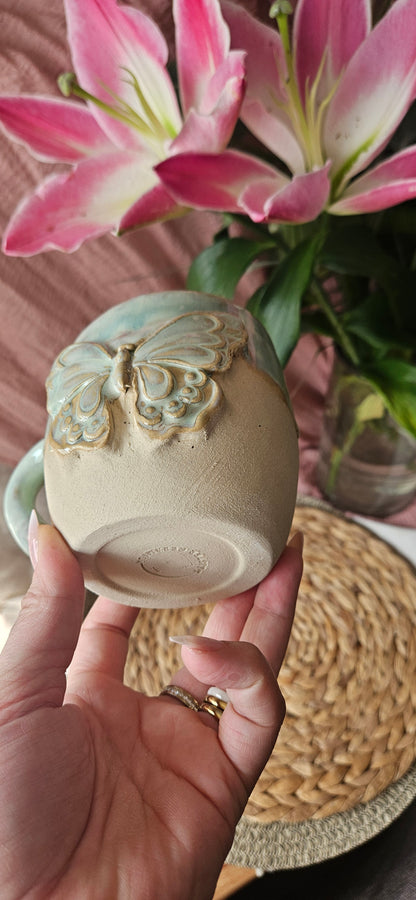 Wunderschöne Schmetterlingstasse in Türkis 🦋🫶