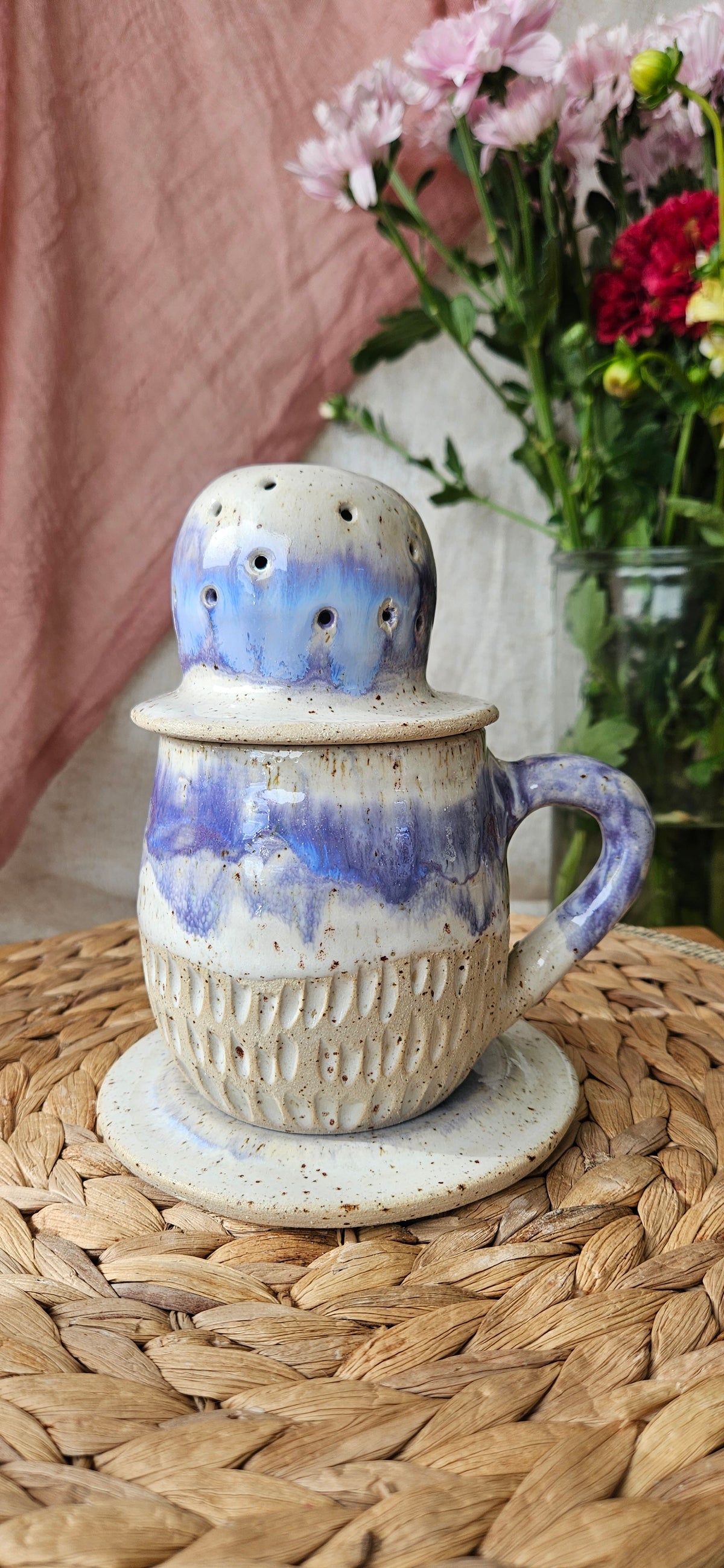 Zauberhaftes Teeset in Lila🫶🌷 Tasse+ Teeeinsatz+ Unterteller ☺️ B- Ware